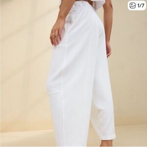 Aerie barrel sweatpants white